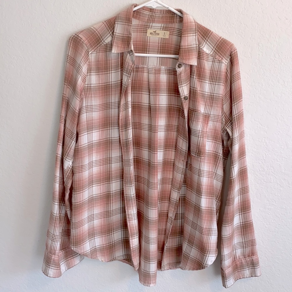 Light pink Hollister flannel